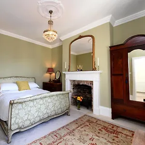 Self Catering - West End Apartment Harrogate