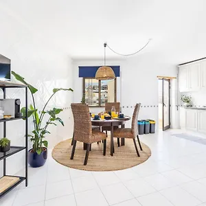 Downtown Poet's Apartment Faro