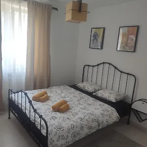 The Moon Apartment Bucharest